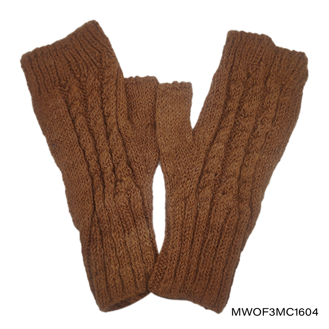 Mittens fingerless W Three Mini Cables